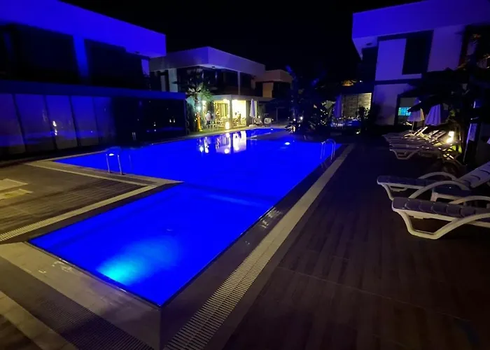 Yilmaz Dream Villa *