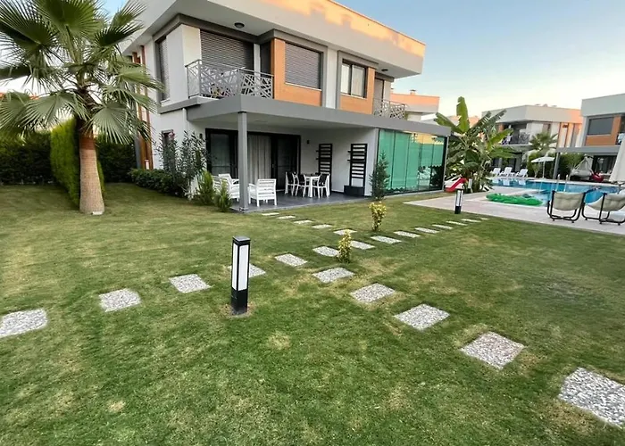 Yilmaz Dream Villa *